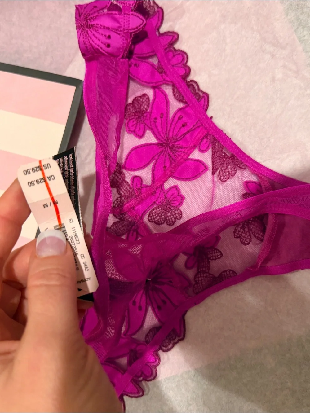 New Victoria’s Secret Very Sexy thong/string M